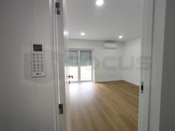 Apartamento T2 para Arrendamento em Glória e Vera Cruz