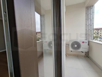 Apartamento T2 para Arrendamento em Glória e Vera Cruz