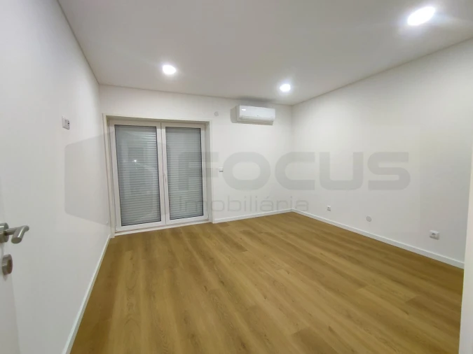 Apartamento T2 para Arrendamento em Glória e Vera Cruz Foto 23