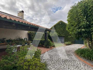 Moradia T2 para Venda em Oiã