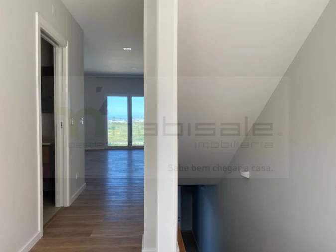 Moradia T3 para Venda em Almargem do Bispo, Pêro Pinheiro e Montelavar Foto 44