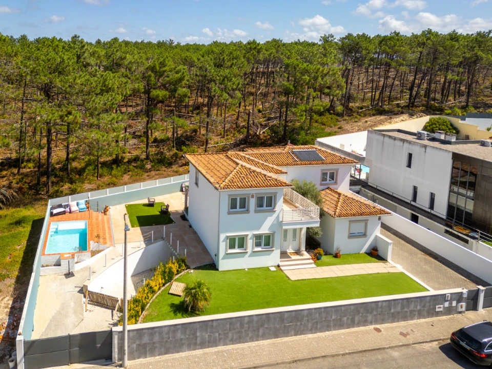 Moradia T3 para Venda em Nazare Foto 2