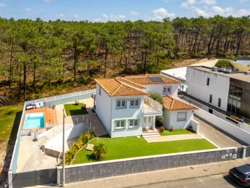 Moradia T3 para Venda em Nazare