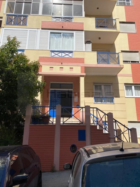 Apartamento T2 para Venda em Algueirão-Mem Martins