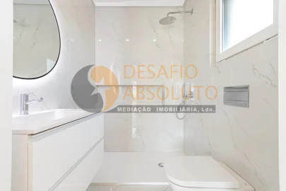 Moradia T3 para Venda em Fernao Ferro
