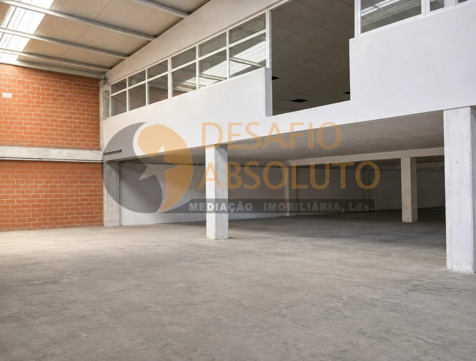 Armazém para Venda em Quinta do Anjo Foto 6