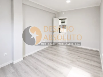 Apartamento T2 para Venda em Setubal (São Sebastião)