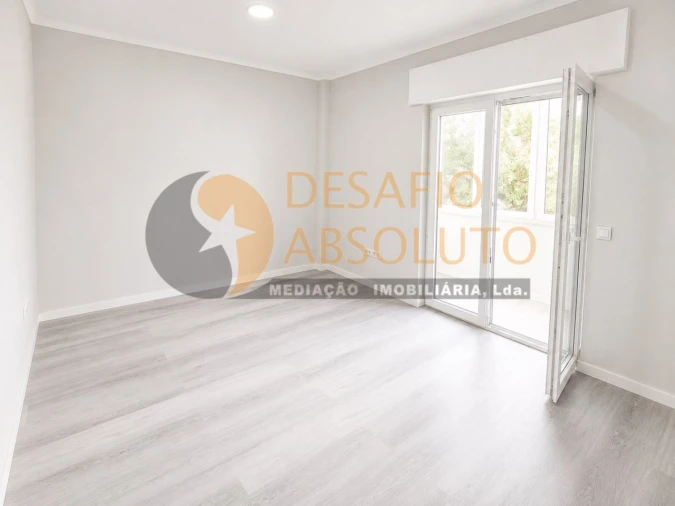 Apartamento T2 para Venda em Setubal (São Sebastião) Foto 16