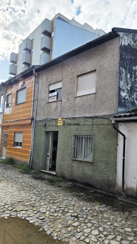Moradia T6 para Venda em São Vitor (Braga)