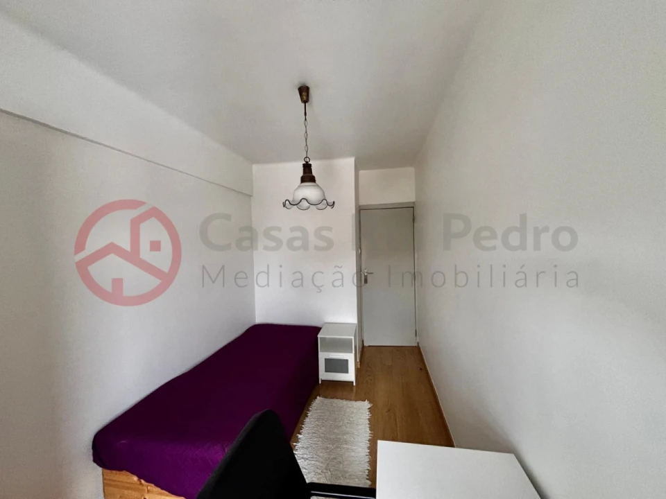 Apartamento T4 para Venda em Marvila Foto 13