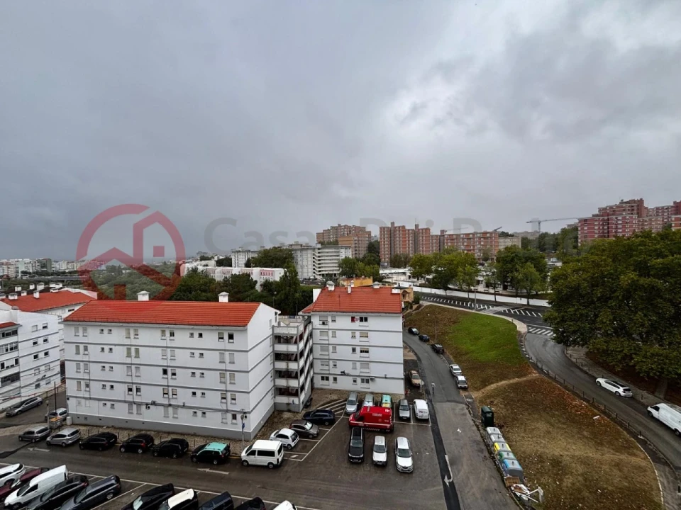 Apartamento T4 para Venda em Marvila Foto 28
