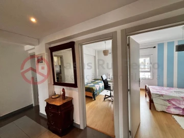 Apartamento T4 para Venda em Marvila