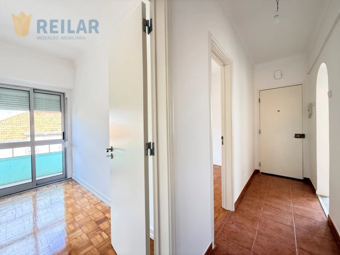 Apartamento T2 para Arrendamento em Moscavide e Portela Foto 15