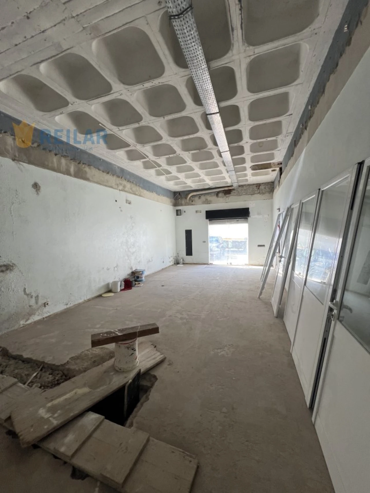 Armazém para Venda em Sacavém e Prior Velho Foto 23