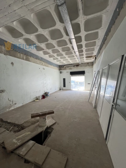 Armazém para Venda em Sacavém e Prior Velho