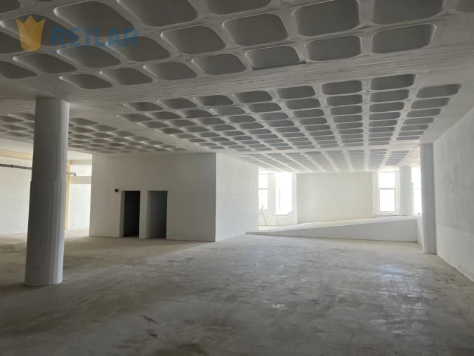 Armazém para Venda em Sacavém e Prior Velho Foto 11
