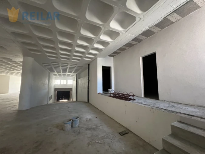 Armazém para Venda em Sacavém e Prior Velho Foto 15