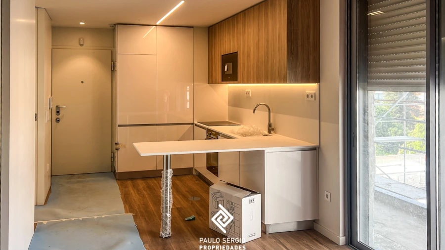 Apartamento T2 para Venda em Mafamude e Vilar do Paraíso