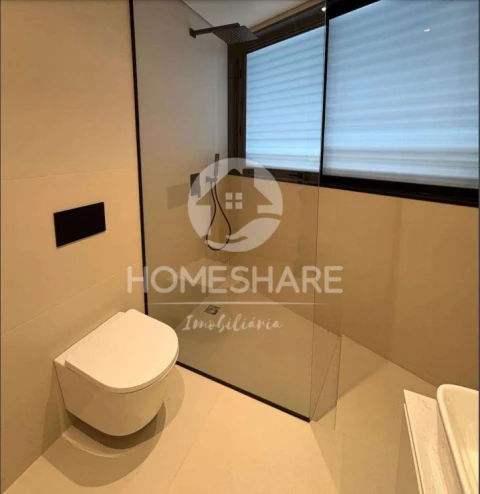 Apartamento T3 para Venda em Gondomar (São Cosme), Valbom e Jovim