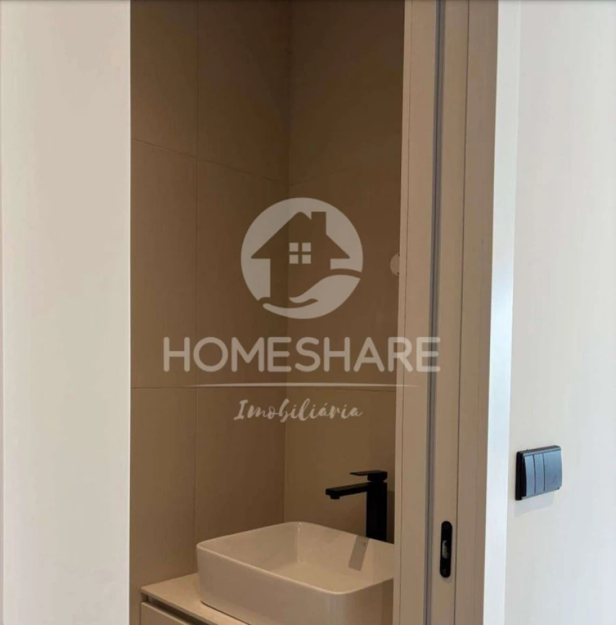 Apartamento T4 para Venda em Gondomar (São Cosme), Valbom e Jovim Foto 8