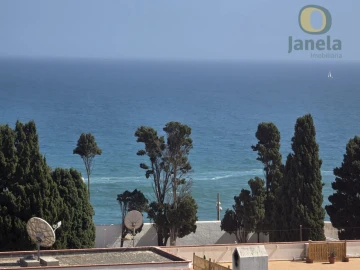 Moradia T5 para Venda em Albufeira e Olhos de Água