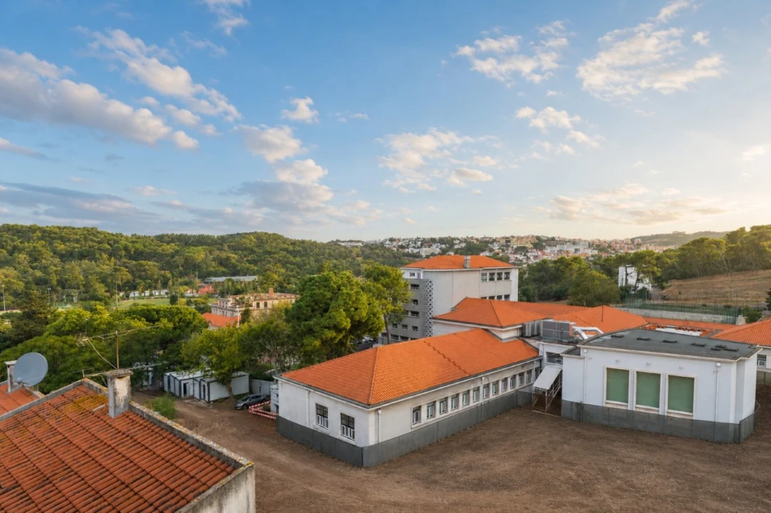 Apartamento T1 para Venda em Algés, Linda-A-Velha e Cruz Quebrada-Dafundo Foto 8