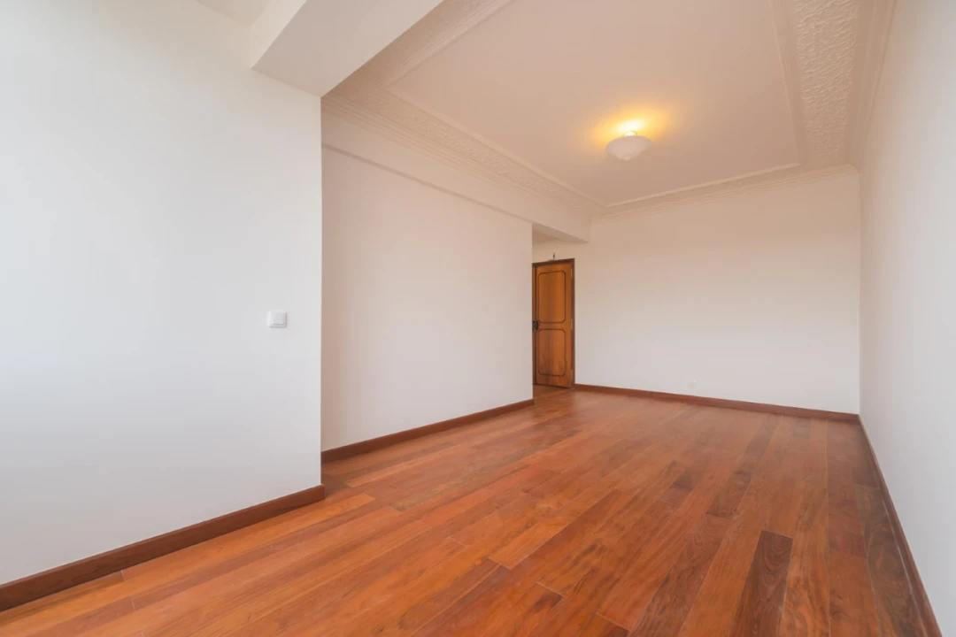 Apartamento T1 para Venda em Algés, Linda-A-Velha e Cruz Quebrada-Dafundo Foto 10
