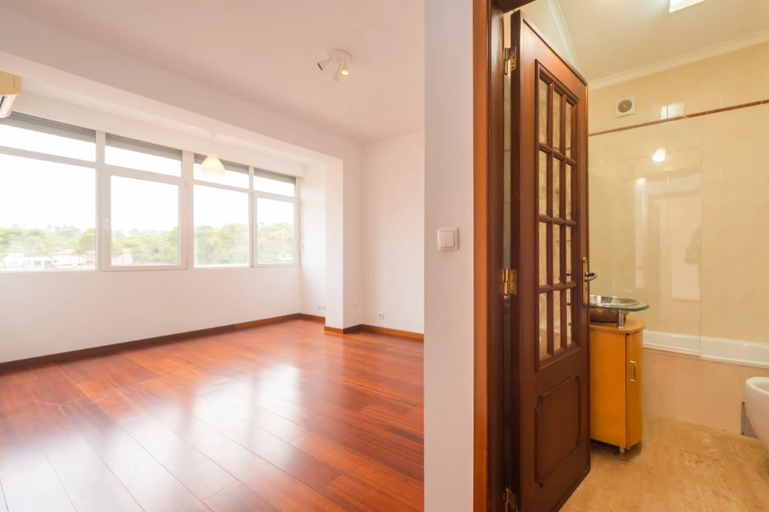 Apartamento T1 para Venda em Algés, Linda-A-Velha e Cruz Quebrada-Dafundo Foto 26