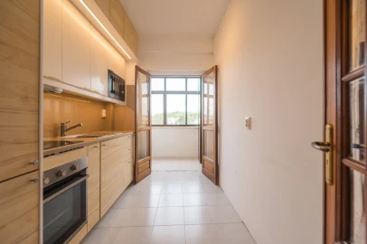 Apartamento T1 para Venda em Algés, Linda-A-Velha e Cruz Quebrada-Dafundo