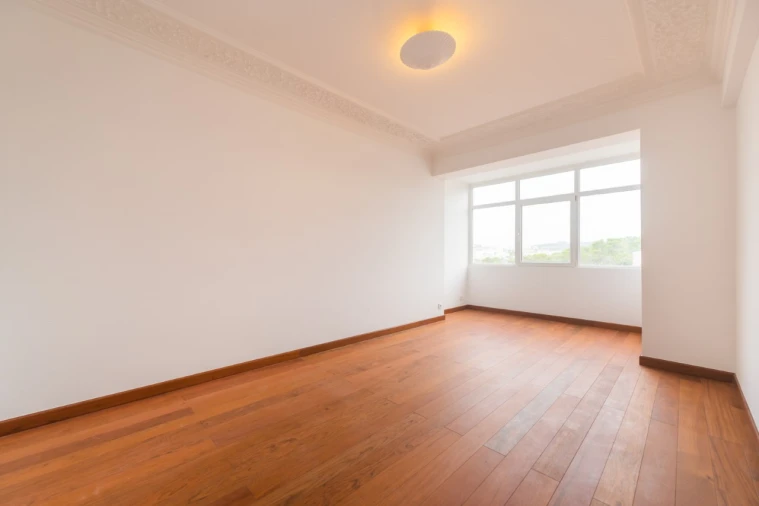 Apartamento T1 para Venda em Algés, Linda-A-Velha e Cruz Quebrada-Dafundo Foto 5
