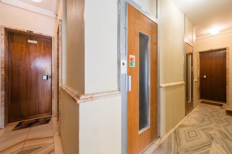 Apartamento T1 para Venda em Algés, Linda-A-Velha e Cruz Quebrada-Dafundo Foto 30