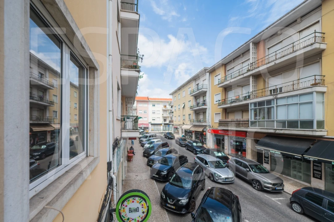 Apartamento T4 para Arrendamento em Alvalade Foto 43
