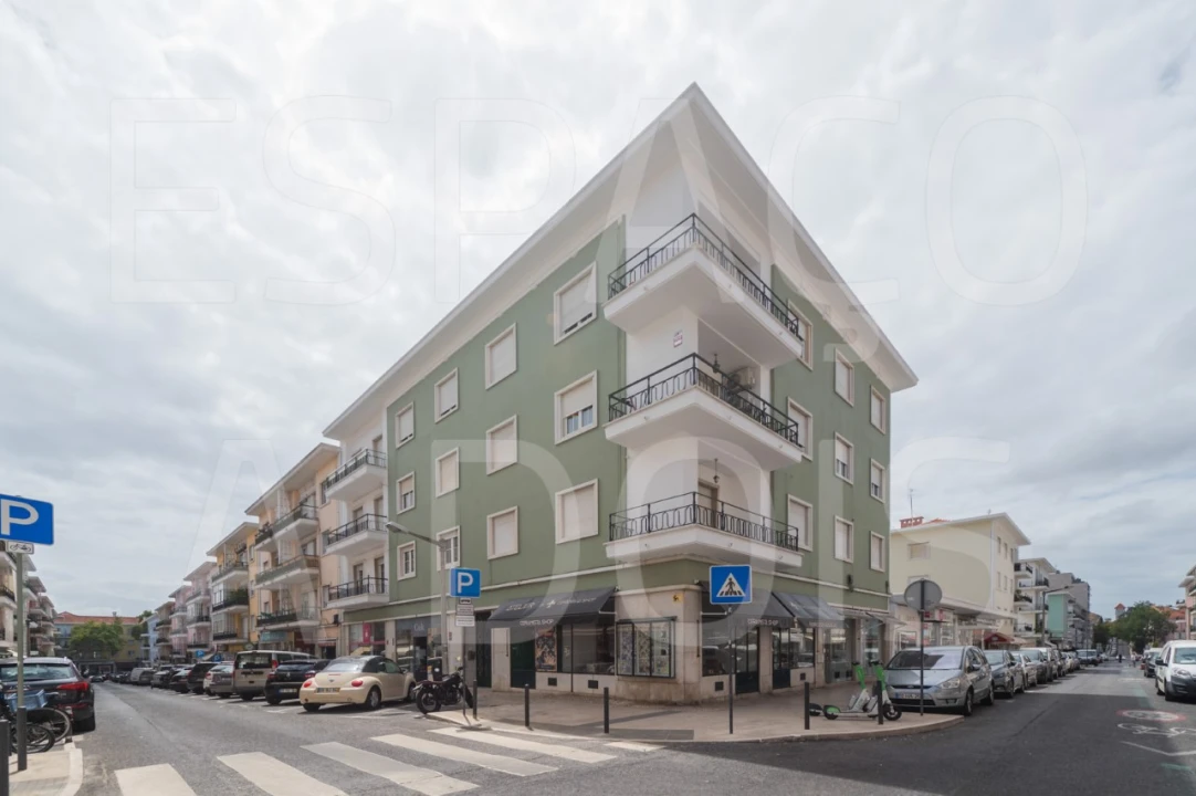 Apartamento T4 para Arrendamento em Alvalade Foto 54