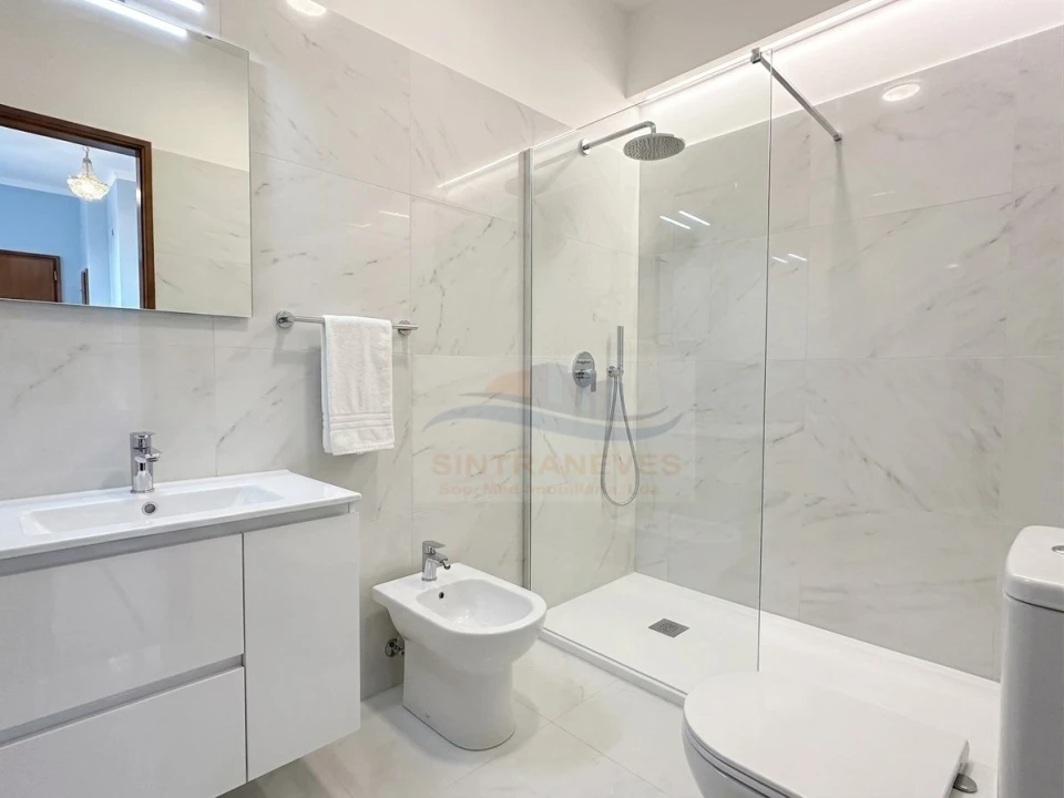 Apartamento T3 para Venda em Mina de Água Foto 16