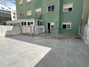 Apartamento T3 para Venda em Mina de Água