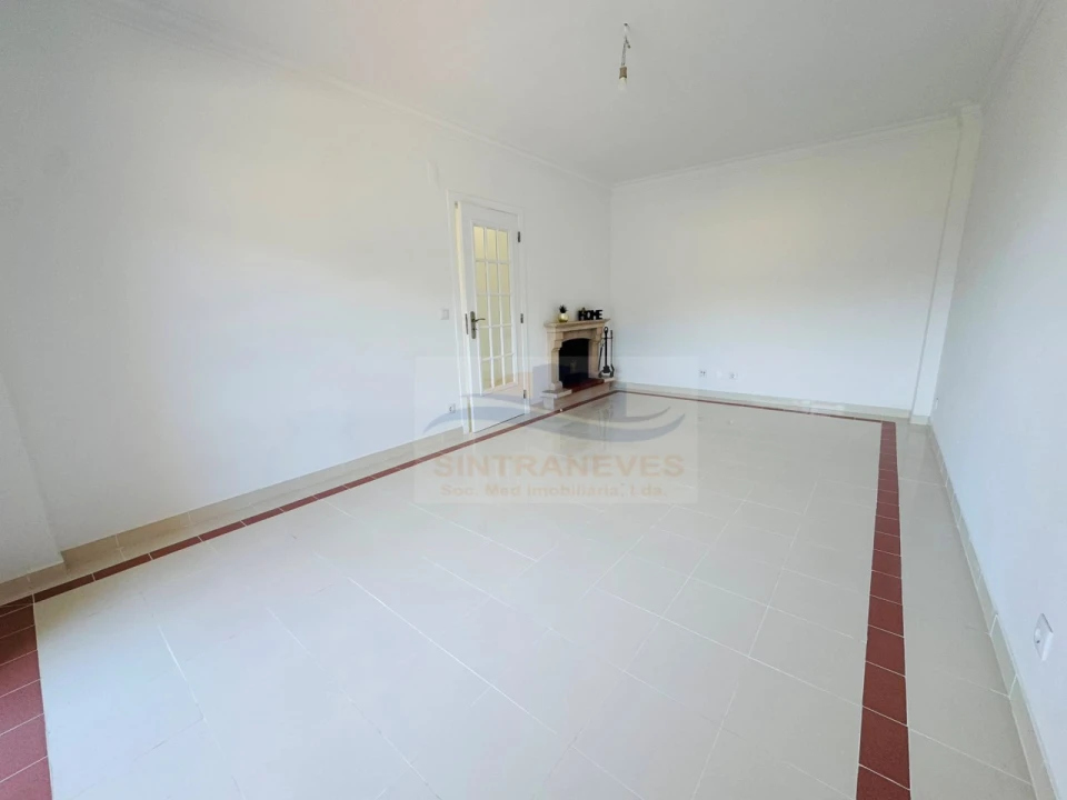 Apartamento T3 para Venda em Laranjeiro e Feijó Foto 6