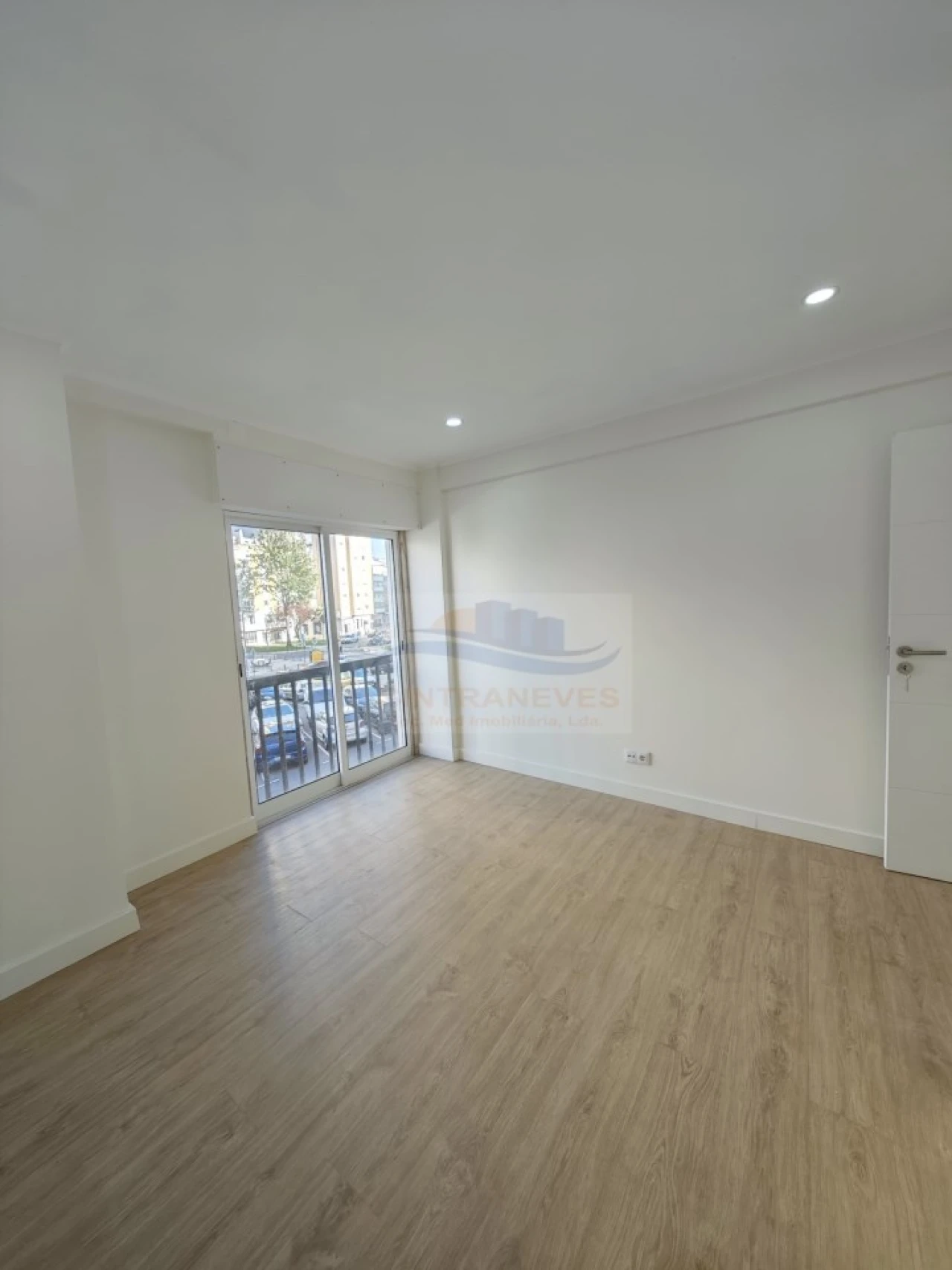 Apartamento T2 para Venda em Falagueira-Venda Nova Foto 29