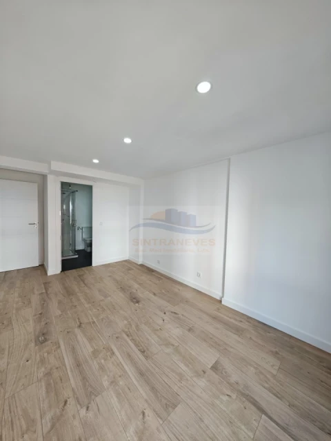 Apartamento T2 para Venda em Falagueira-Venda Nova