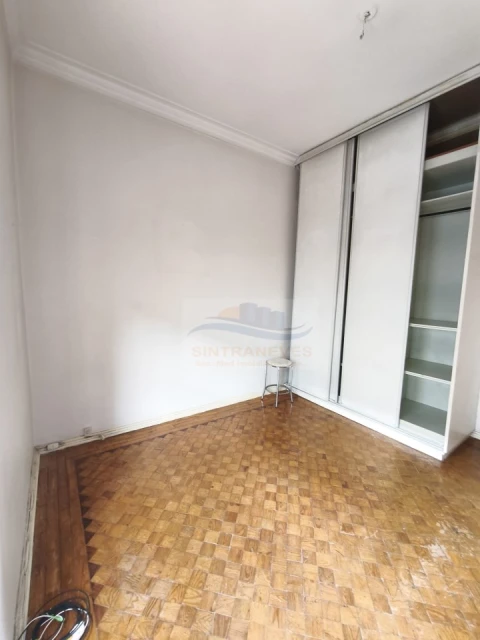 Apartamento T2 para Venda em Falagueira-Venda Nova