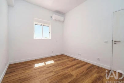 Apartamento T3 para Venda em Almancil