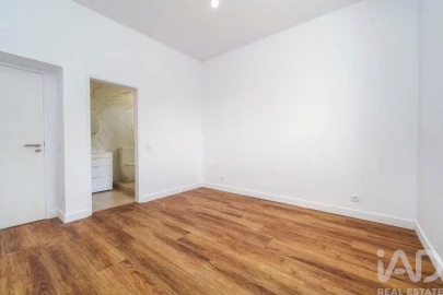 Apartamento T3 para Venda em Almancil