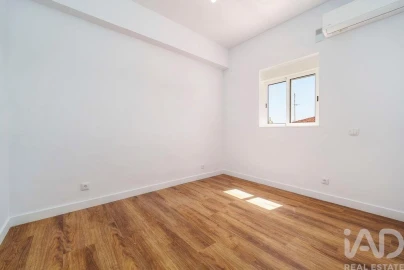 Apartamento T3 para Venda em Almancil