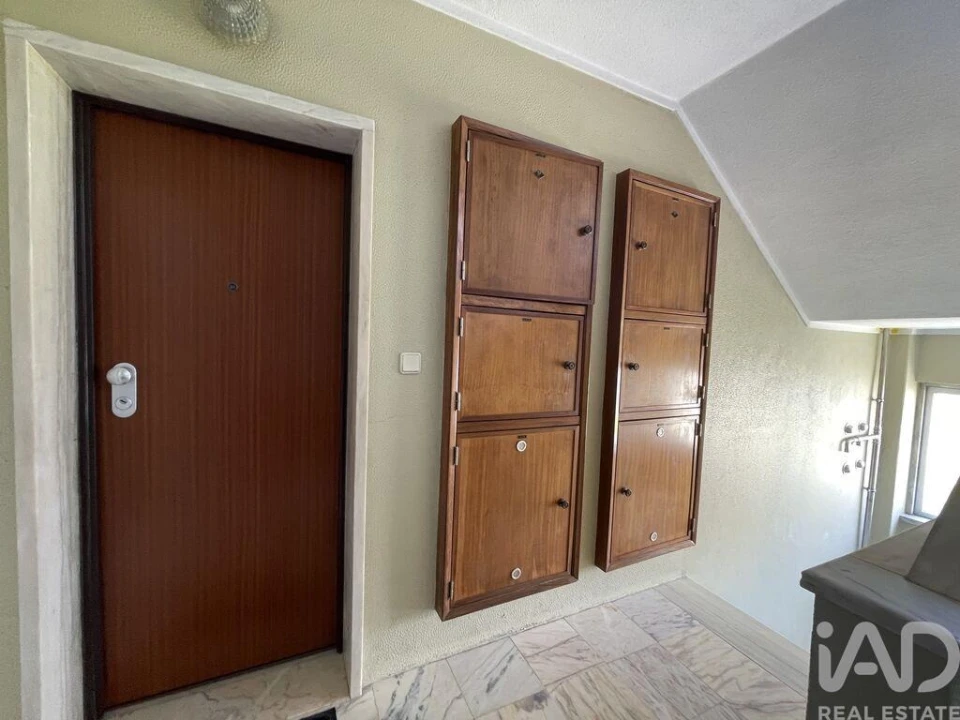 Apartamento T3 para Venda em Alfragide Foto 20
