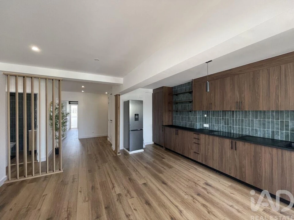 Apartamento T3 para Venda em Alfragide Foto 7