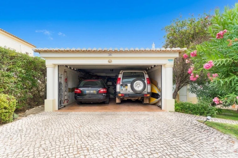 Moradia T4 para Venda em Portimão Foto 26