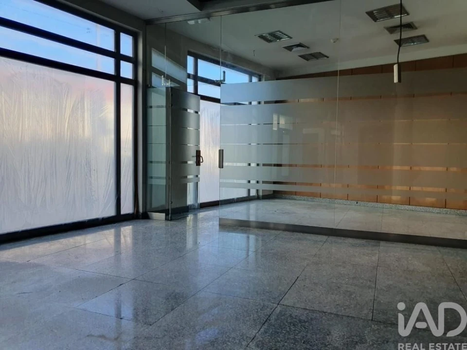 Loja para Venda em Samora Correia Foto 4