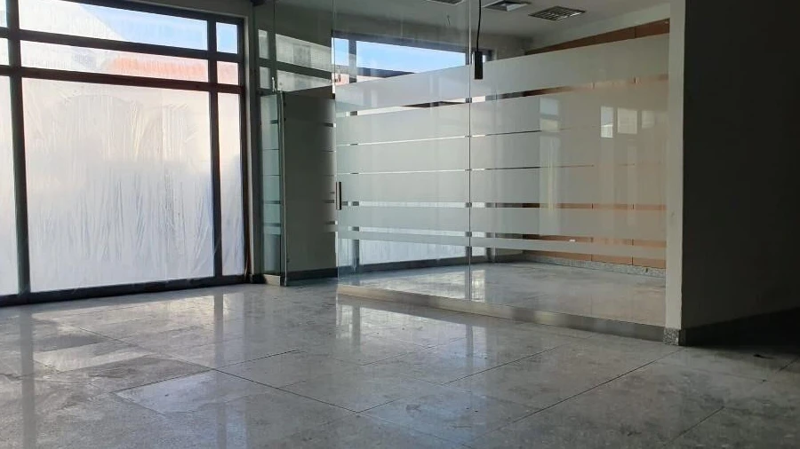 Loja para Venda em Samora Correia