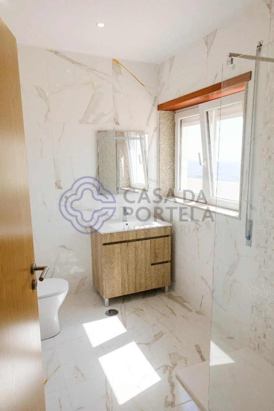Apartamento T3 para Venda em O. Azeméis, Riba-Ul, Ul, Macinhata Seixa, Madail Foto 16
