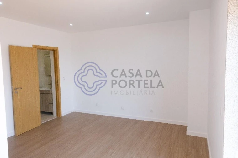 Apartamento T3 para Venda em O. Azeméis, Riba-Ul, Ul, Macinhata Seixa, Madail Foto 20