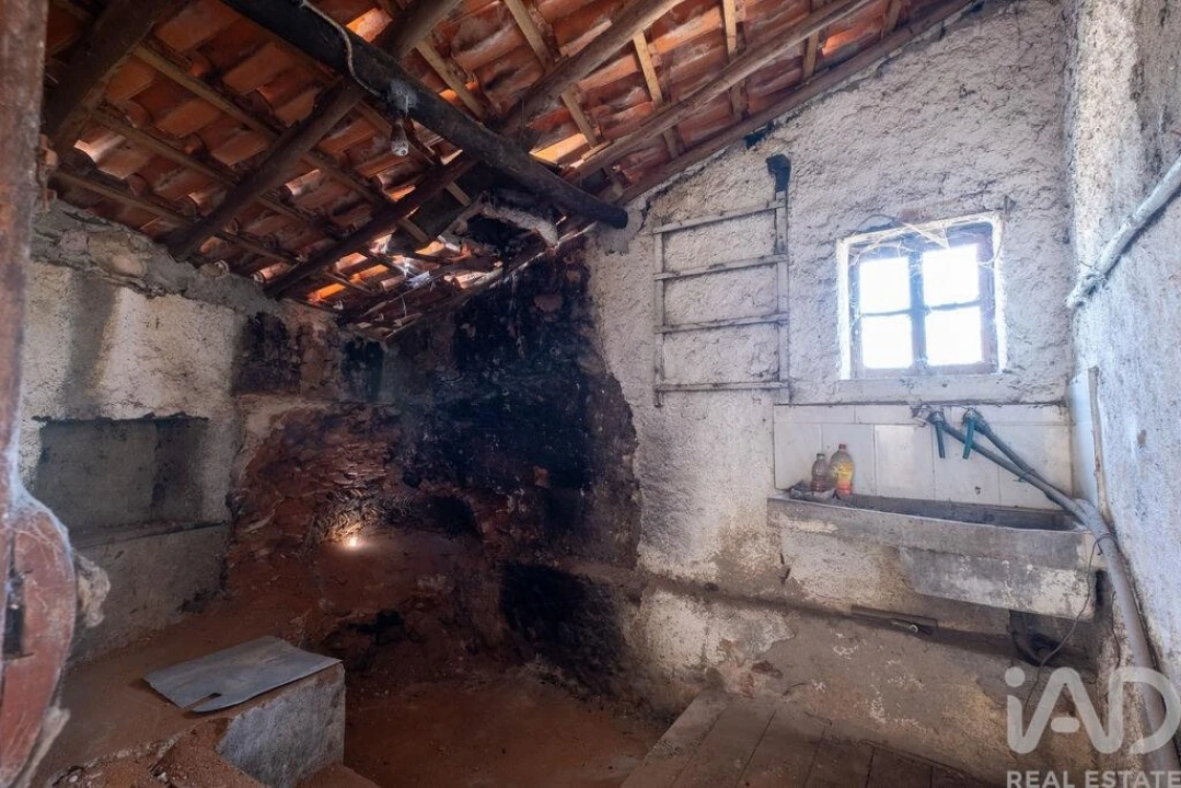 Moradia T2 para Venda em Penacova Foto 16